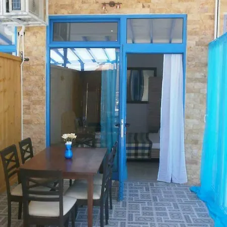 Vangelis Apartmanhotel Szkála Potamiász