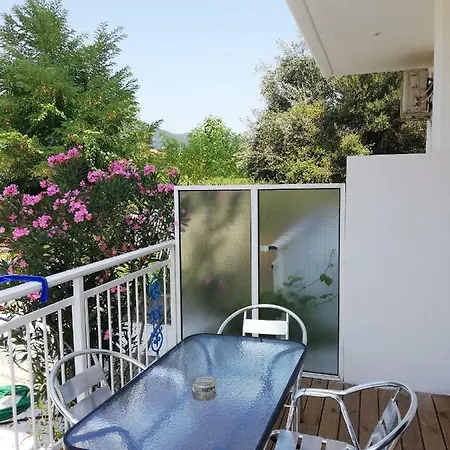 Vangelis Apartmanhotel 3*