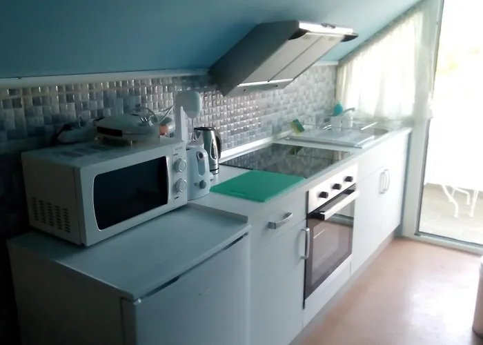 Vangelis 公寓式酒店 3*