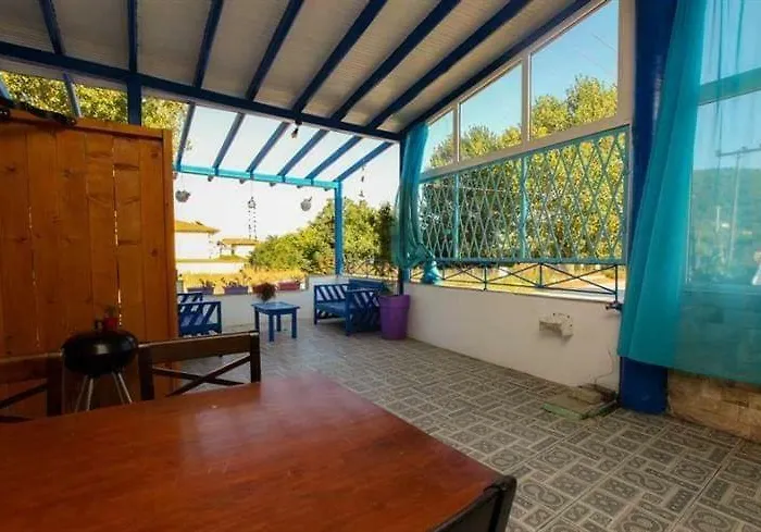 Vangelis 公寓式酒店 3*