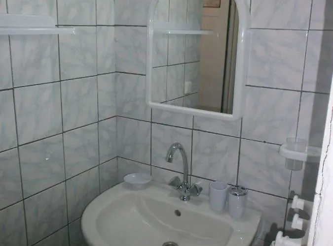 Vangelis 斯卡拉伯塔麦斯